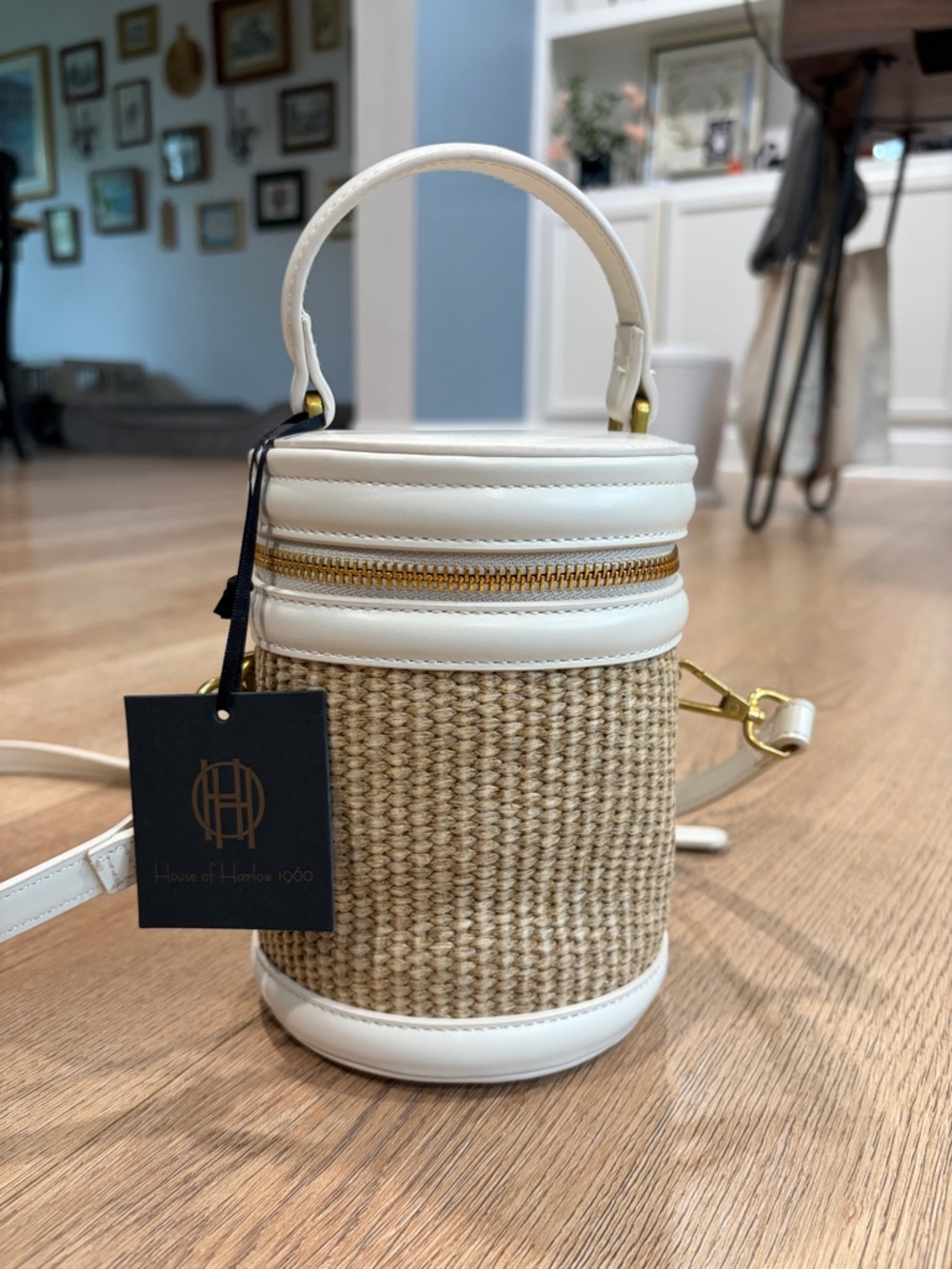 House of Harlow 1960 Woven Straw Bucket Bag Cream Leather Crossbody NWT